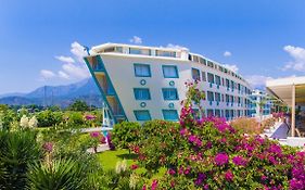 Hotel Daima Biz Resort